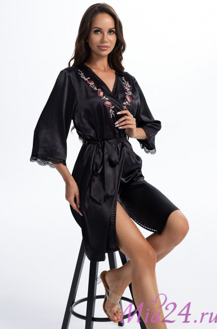 Халат короткий женский Valensia 3263 'Mia-Amore' - шелк70%, черный, с цветочной вышивкой 