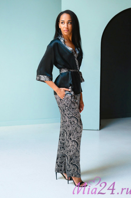 Комплект домашний женский шелковый с брюками Mia-Mia "Vanda"15188 Комплект домашний женский шелковый с брюками Mia-Mia "Vanda"15188