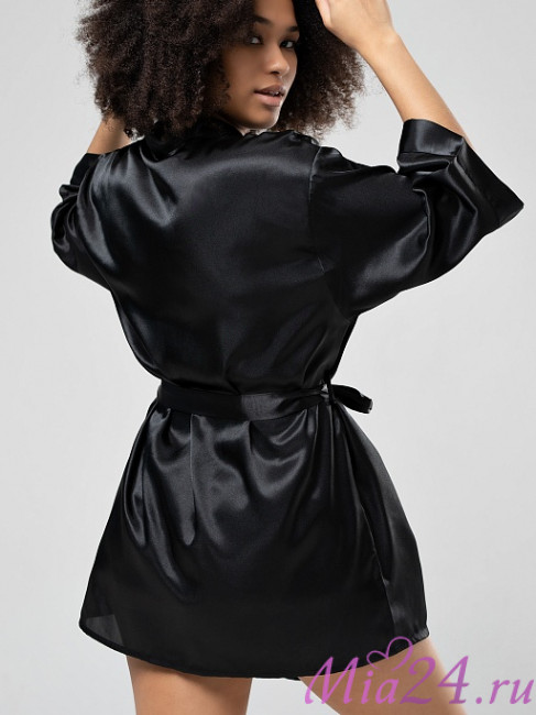 Халат-кимоно короткий женский из атласа Istinto di Opium 701 черный Халат-кимоно короткий женский из атласа Istinto di Opium 701 черный