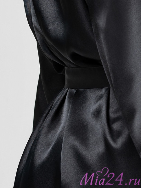 Халат-кимоно короткий женский из атласа Istinto di Opium 701 черный Халат-кимоно короткий женский из атласа Istinto di Opium 701 черный