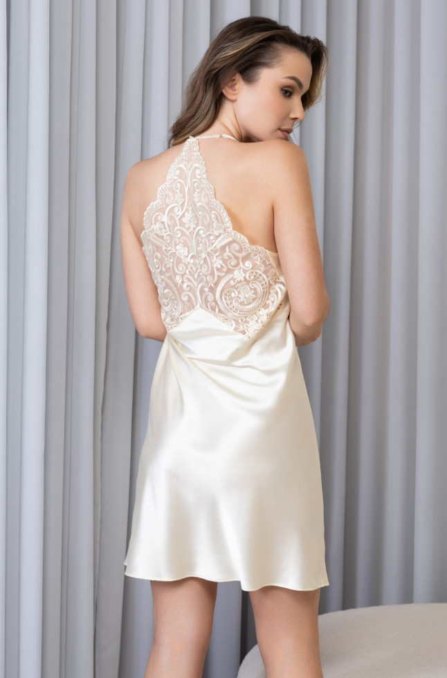 Сорочка короткая женская Marjory 3960 'Mia-Amore' - с кружевом на спинке, цвет шампань