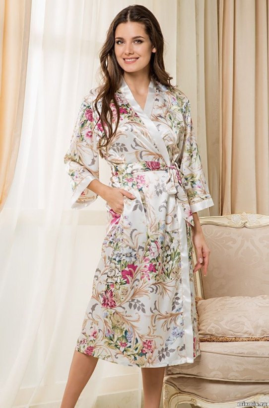 9529 Халат женский Roksana white