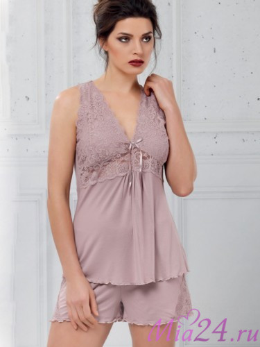 Пижама из бамбука+вискоза с шортами Reina 215 кофейный