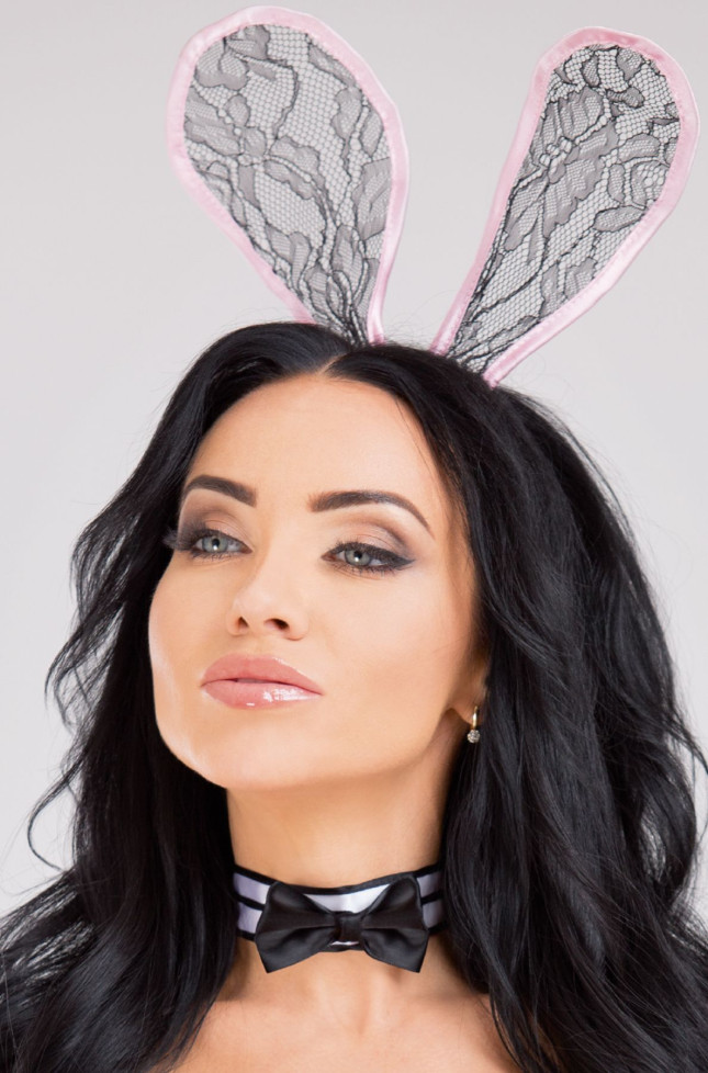 Эротический комплект Opium "Зайка" 950