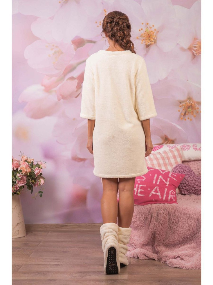 257 Халат домашний "Cleo" молочный