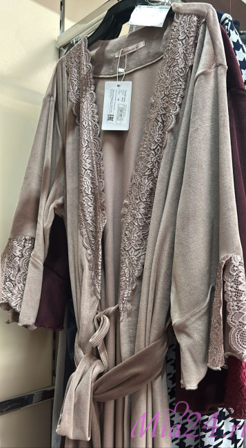 Халат длинный велюровый женский Весталия 3773 кофейный