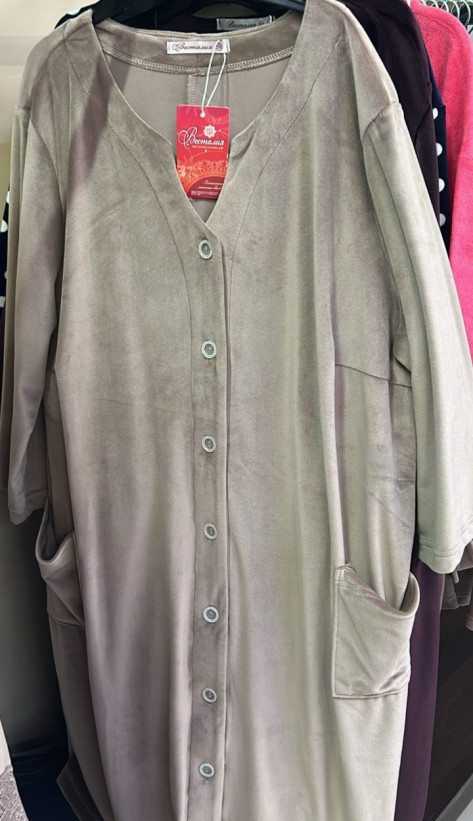 Халат велюровый на пуговицах "Весталия" 3779 кофейный