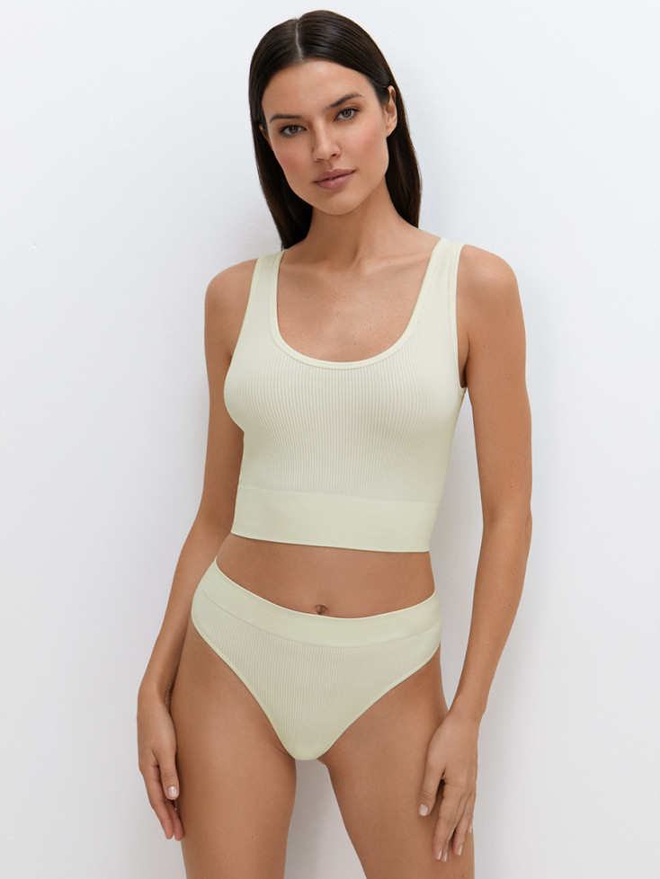 Топ женский удлиненный на широких бретелях Omsa 1242-01SS молочный