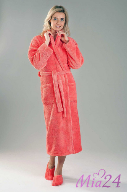 Халат женский длинный из микрофибры S-Family 68-C коралловый Халат женский длинный из микрофибры S-Family 68-C коралловый