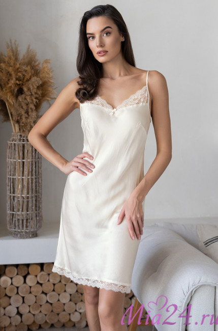 Однотонная сорочка из шелка с вискозой Mia-Amore "Amely" 5041 молочный 