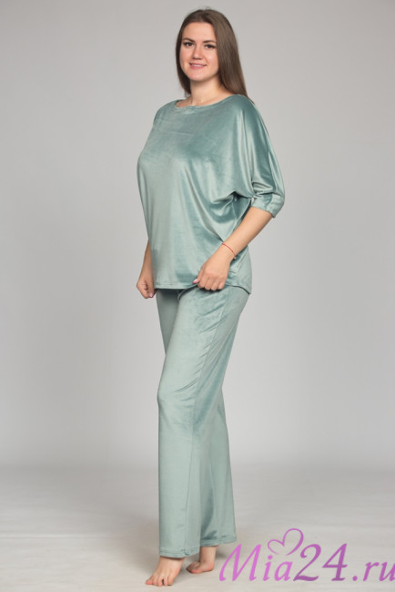 Костюм женский домашний велюровый "Весталия" 7787 фисташка Костюм женский домашний велюровый "Весталия" 7787 фисташка