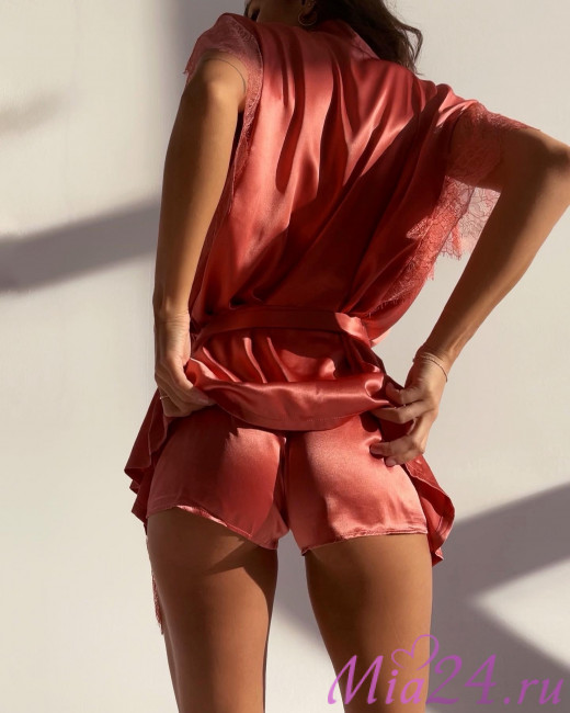 Пижама-тройка шелковая с шортами Mia-Amore "Sharon" 3805 коралл Пижама-тройка шелковая с шортами Mia-Amore "Sharon" 3805 коралл