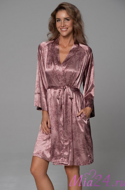 Шелковый халат Ella 4833 'Mia-Amore' - короткий, с широкими рукавами и удобными карманами