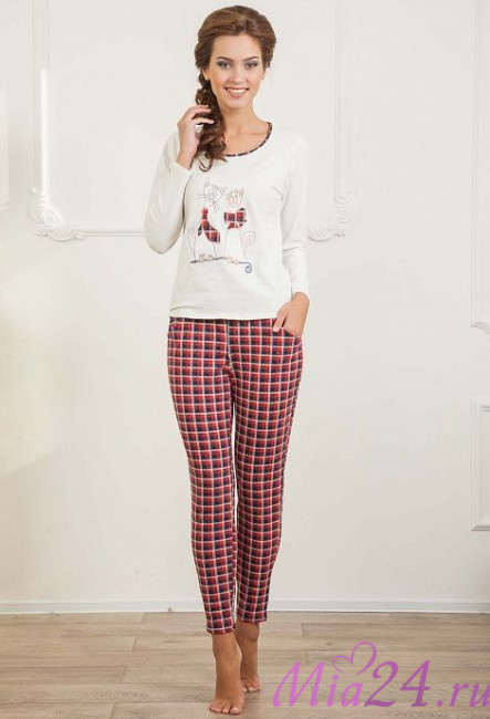 387 Пижама женская "Cleo" красный