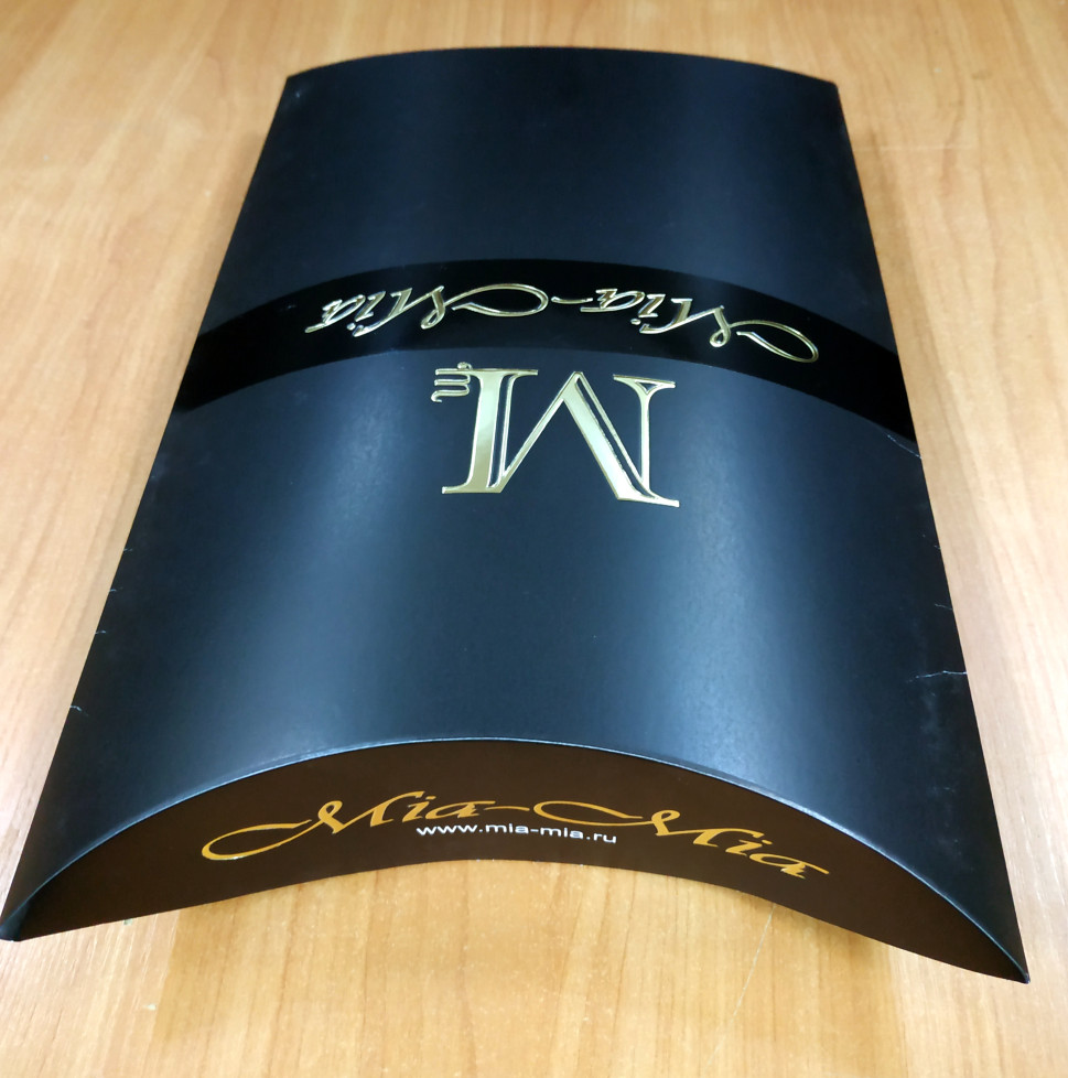 Коробка подарочная черная