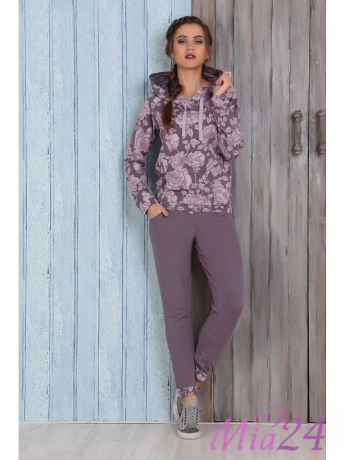 1502 Костюм трикотажный Amber Queen сливовый 1502 Костюм трикотажный Amber Queen сливовый