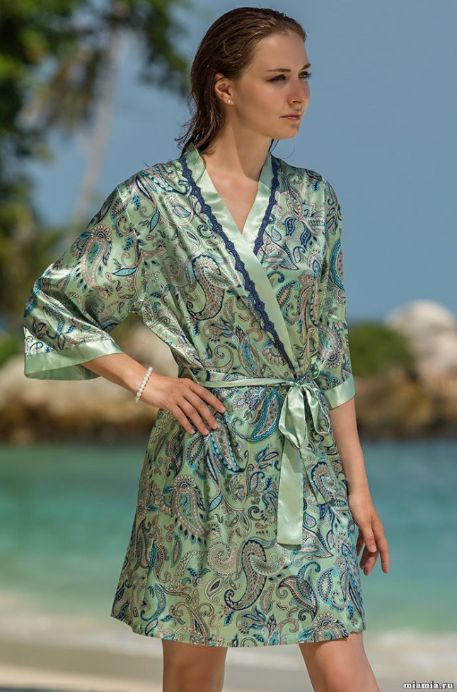 9513 Халат женский "Adrianna"