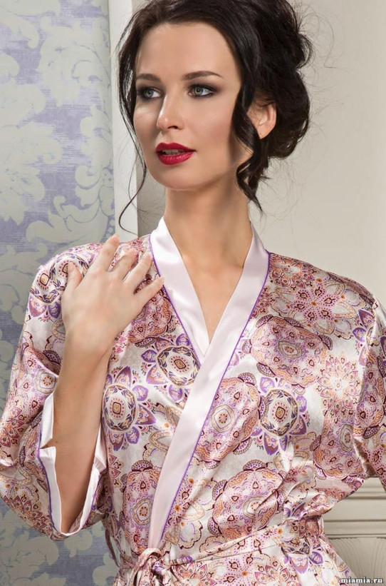 9833 Халат женский Anastasia