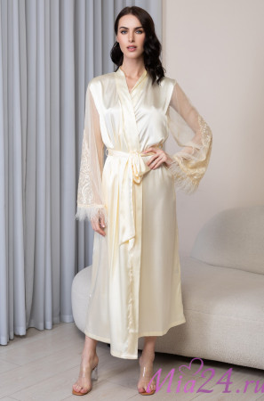 Халат длинный запашной женский Marjory 3969 'Mia-Amore' - цвет шампань, шелковый, рукава с кружевом Халат длинный запашной женский Marjory 3969 'Mia-Amore' - цвет шампань, шелковый, рукава с кружевом